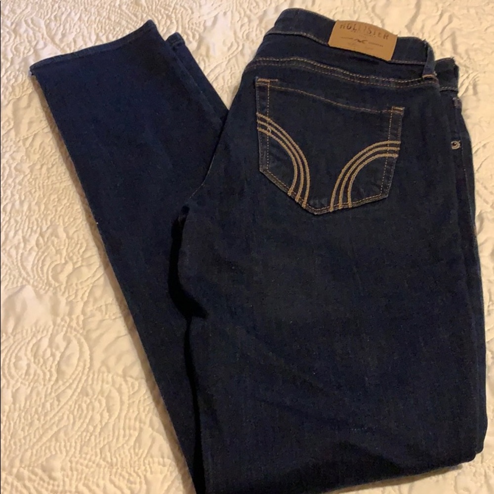 Hollister skinny jeans